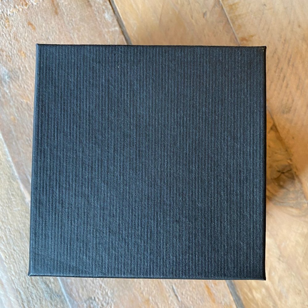 CREATIVE LUXURY FASHION NEW WATCH - Picture 6 of 6